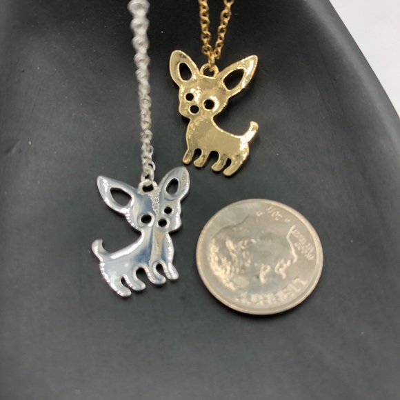 Chihuahua Necklace NWT - Picture 3 of 4
